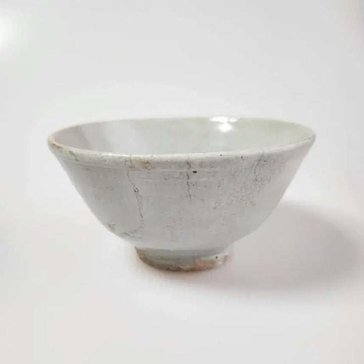 [BUNJANG] Antique Joseon Dynasty Celadon Porcelain Tea Bowl / 골동품 경치가 좋은 조선시대 후기 조선백자다완