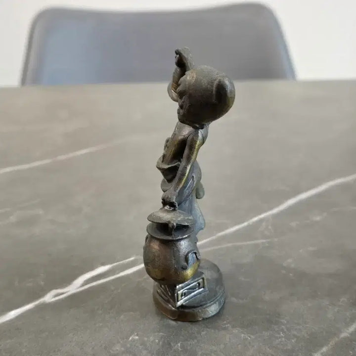[BUNJANG] Italian "Girl Holding a Bell" Pewter Ornament / 이태리 "종을 들고 있는 소녀" 주석 장식품