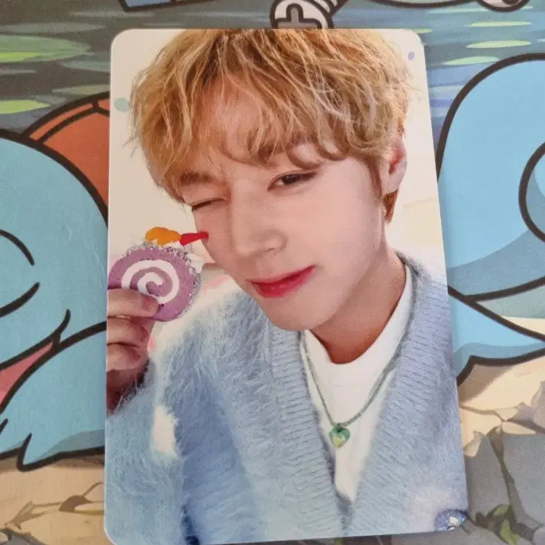 [BUNJANG] Park Jihoon Birthday Cafe Photocard / 박지훈 생일 카페 포카 양도 판매 생카 포토카드