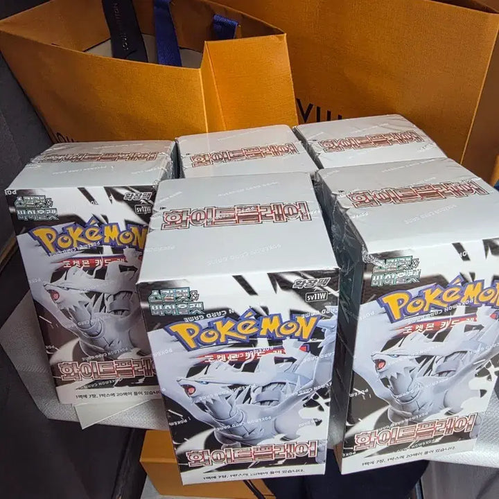 [BUNJANG] Pokemon Card White Flare Expansion Pack 5 Boxes (Shrink-Wrapped) / 포켓몬카드 화이트프레어 확장팩 5박스 슈링크(o)