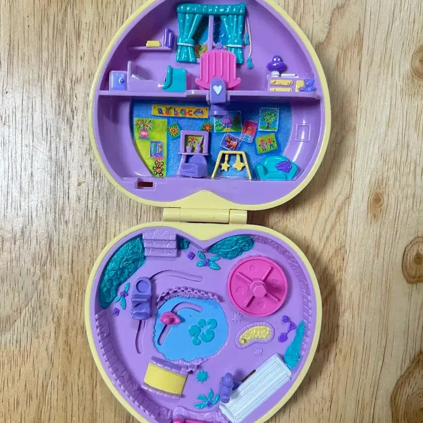 [BUNJANG] Vintage Polly Pocket Babysitting Play Set / 고전 폴리포켓 베이비시팅