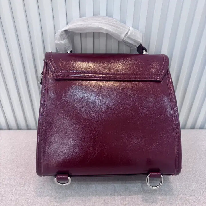 [BUNJANG] Hello Kitty Burgundy Bag / 헬로키티 가방 버건디