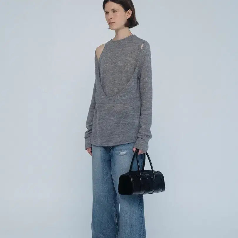 [BUNJANG] APINGLER Wool Cut-Out Tee Ivory / 에핑글러 울컷아웃티 아이보리