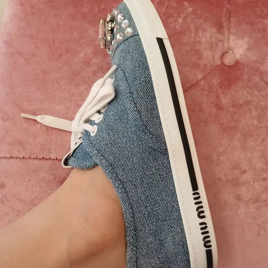 [BUNJANG] Miu Miu Leather Sneakers - Size 36 (EU) / 현대 백화점 129만원 미우미우 스니커즈 풀세트 > 영수증포함