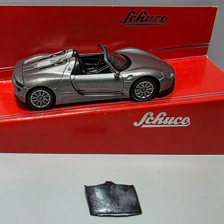[BUNJANG] Schuco Porsche 918 Spyder 1:64 Diecast Model / 할인 1/64 다이캐스트 슈코 포르쉐 918