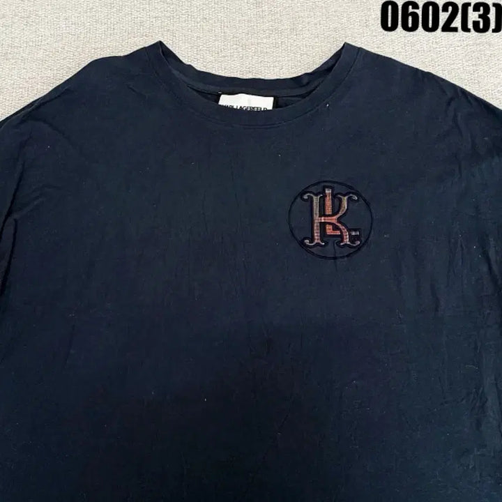 [BUNJANG] Karl Lagerfeld Basic Logo T-Shirt Black / 칼라거펠트 반팔 티셔츠 100 0602