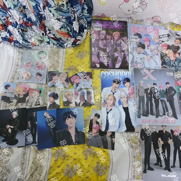 [BUNJANG] Plave Magazine Bundle Set with Photocard and POB / 플레이브 잡지 일괄 양도 판매(포카, 특전 포함)