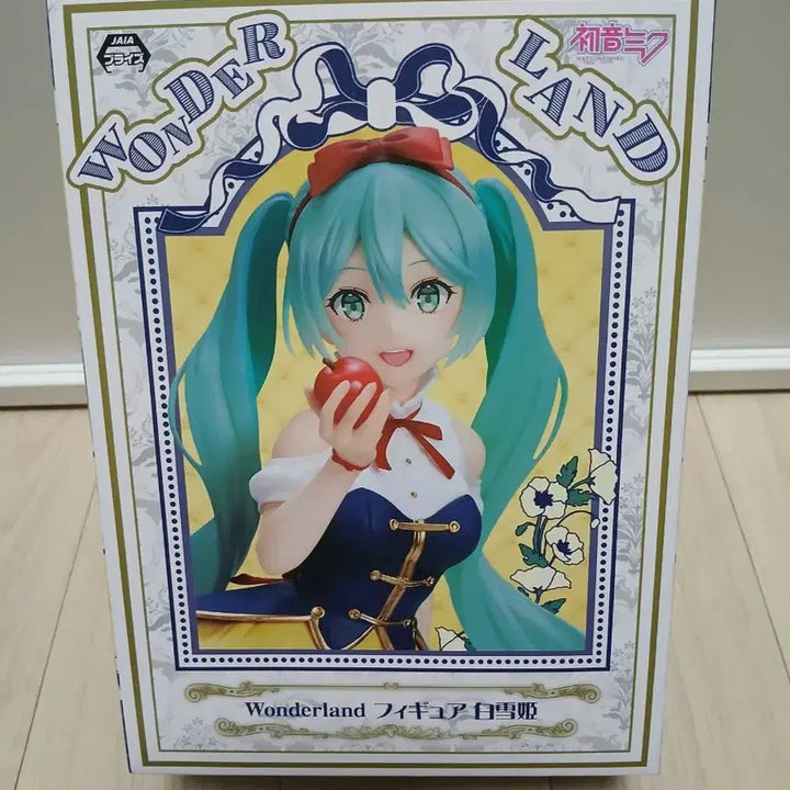 [BUNJANG] Hatsune Miku Wonderland Figure Bundle Set (2 Types) / 일괄 택포 3.9 장화신은고양이미쿠백설공주미쿠