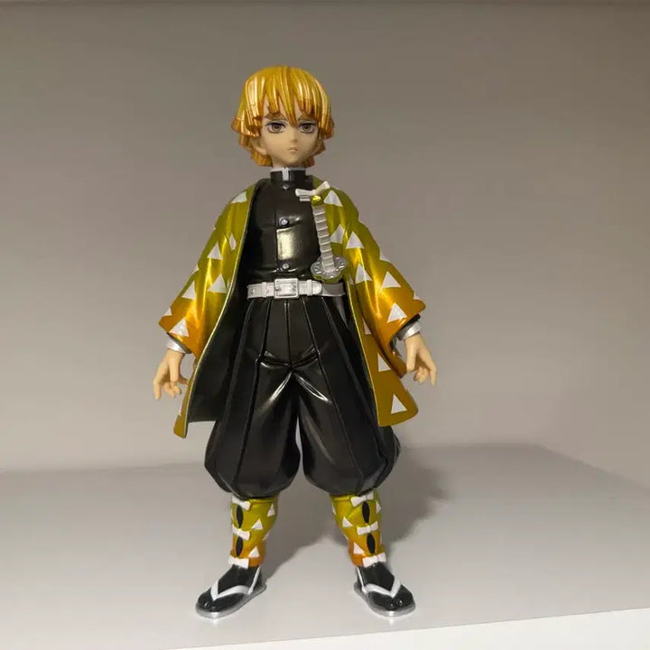 [BUNJANG] Demon Slayer Zenitsu Grandista Figure / 귀멸의칼날 젠이츠 그란디스타 피규어 귀칼