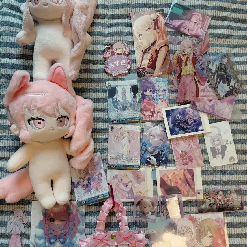 [BUNJANG] Project Sekai Akiyama Mizuki Sanrio 3rd Anniversary Merchandise Bundle / 프세카 미즈키 솜인형 지류 키링 엽서 산리오 3주년 카드 아크릴 스탠드등