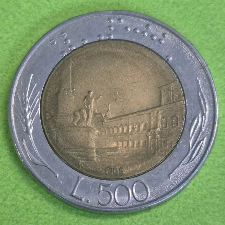 [BUNJANG] Italy 100 Lire Bimetal Coin / [바이메탈] 이탈리아 100리라 동전 M3161