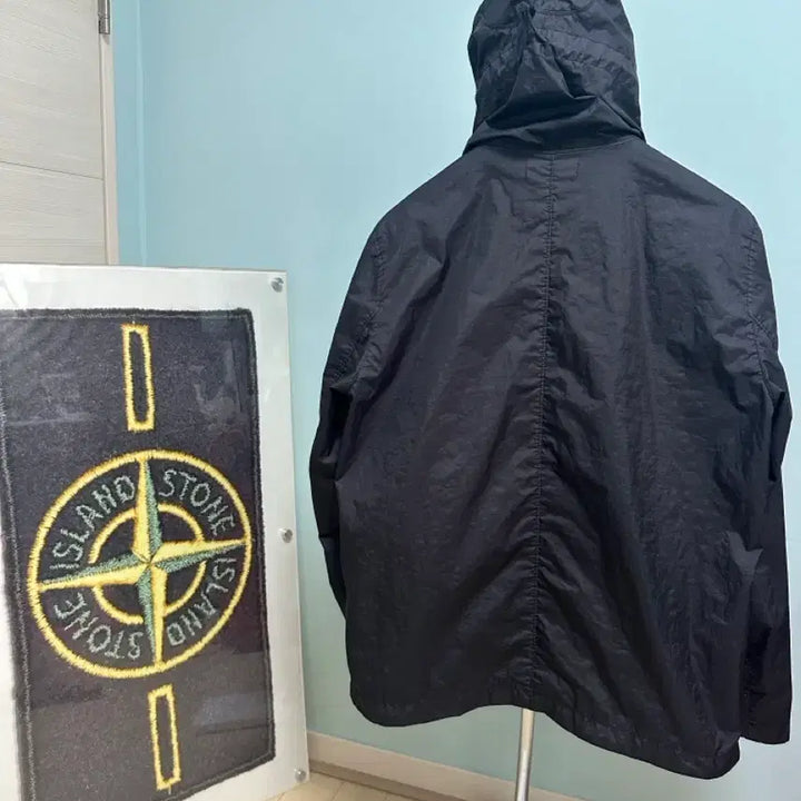 [BUNJANG] Stone Island 22SS Membrana Black L / 스톤아일랜드 22ss 멤브라나 블랙L 매장판 새상품급컨디션