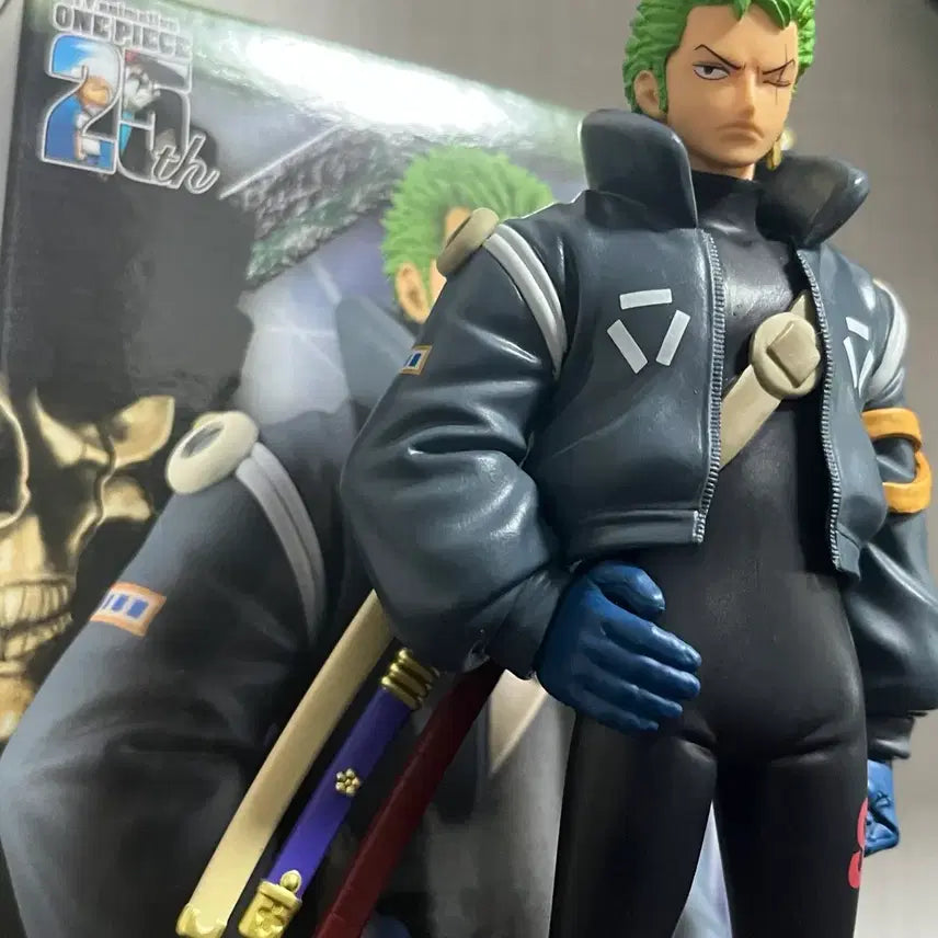 [BUNJANG] Banpresto One Piece DXF Grandline Series Egghead Roronoa Zoro Figure / 반프레스토 원피스 DXF 그랜드라인 시리즈 에그헤드 롤로노아 조로 피규어