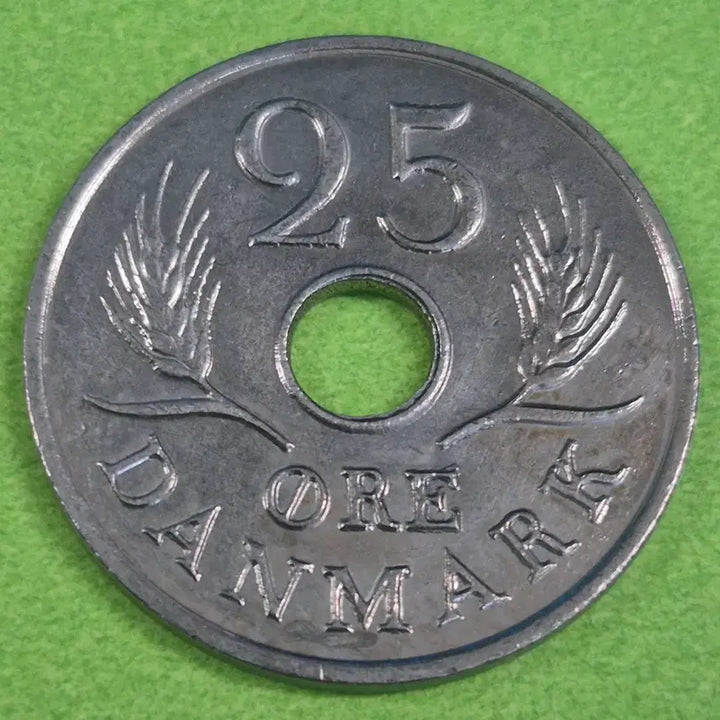[BUNJANG] 1967 Denmark 25 Ore Coin / 1967 덴마크 25오레 동전 M3168
