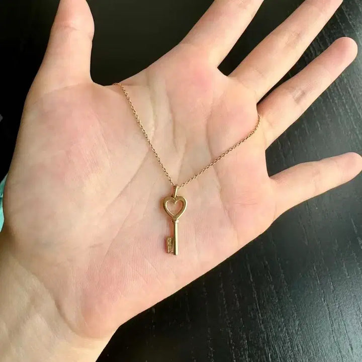 [BUNJANG] Tiffany &amp; Co. Gold Key Pendant Necklace / 티파니앤코 키 목걸이 골드