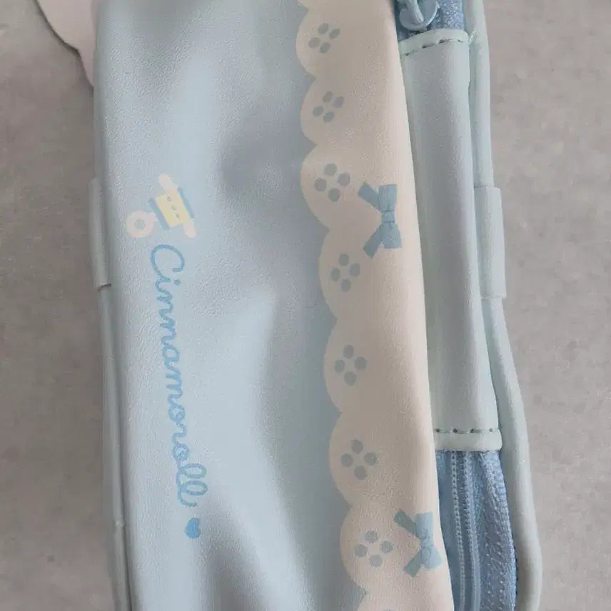[BUNJANG] Sanrio Cinnamoroll Look Up Pouch / 산리오 요람 파우치 시나모롤 룩업 파우치 누이 파우치