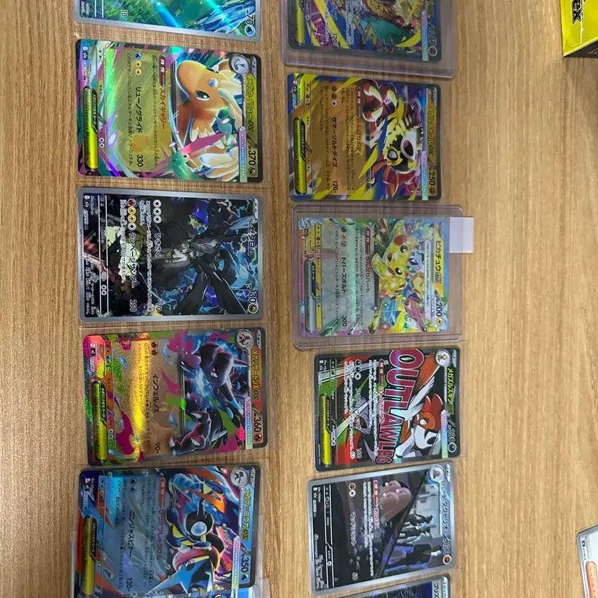 [BUNJANG] Pikachu RR Holo, Luchabull SAR Trading Card / 루차불sar, 피카츄rr 등등