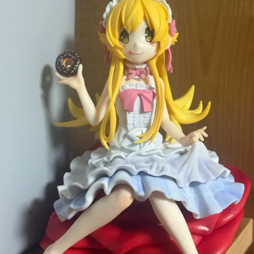 [BUNJANG] Monogatari Oshino Shinobu Prize Figure A / 모노가타리 오시노 시노부 쿠지 피규어 a상