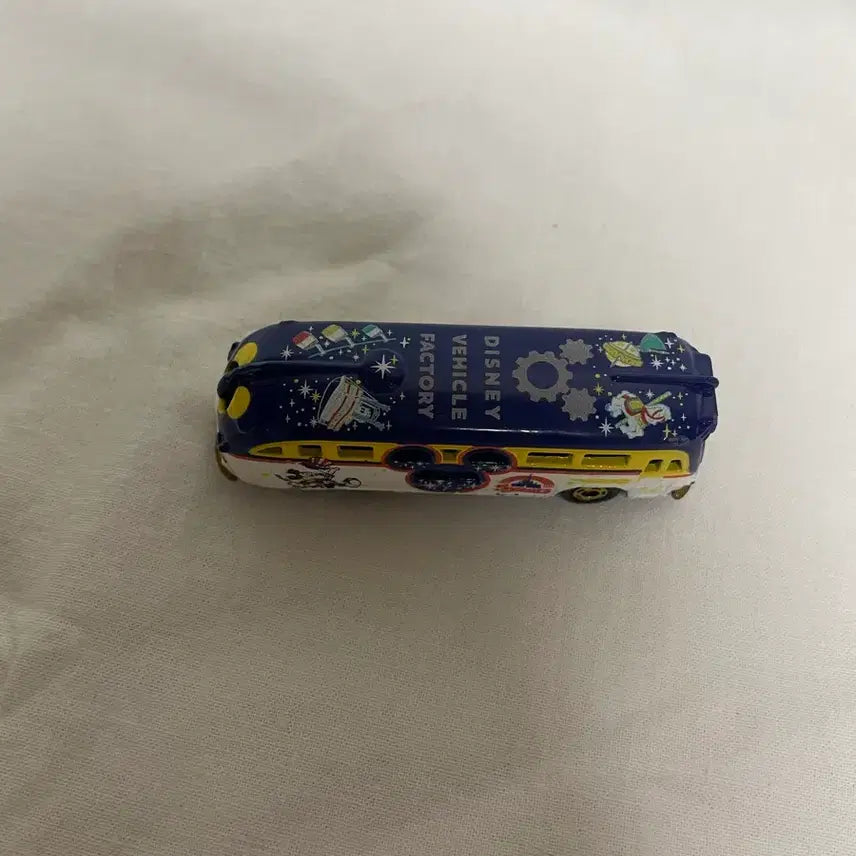 [BUNJANG] Tomica Tokyo Disneyland Commemorative Bus / 토미카 도쿄 디즈니랜드 기념 버스