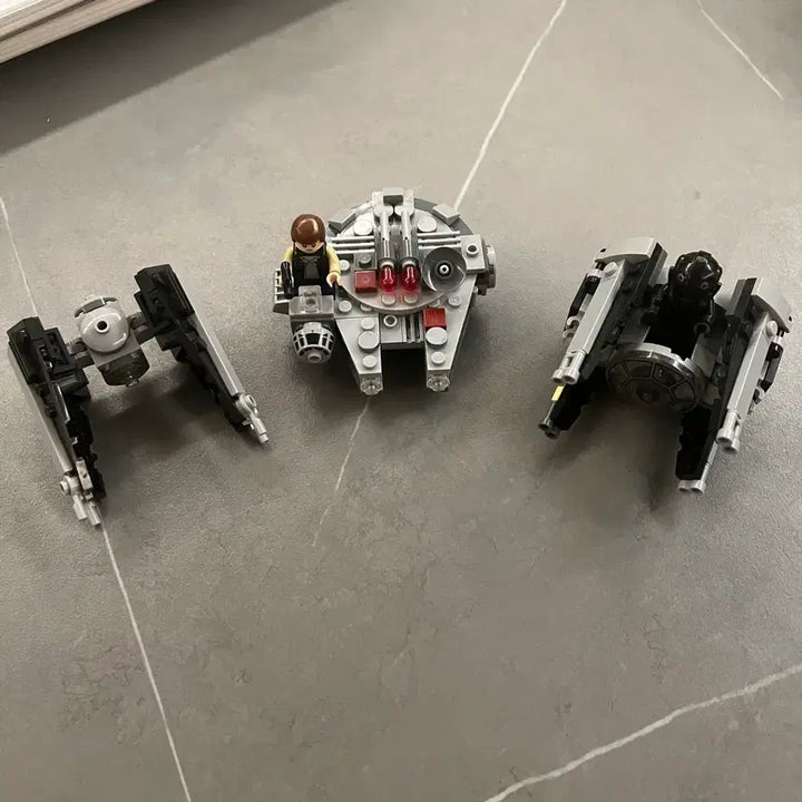 [BUNJANG] LEGO Star Wars Millennium Falcon &amp; TIE Interceptor Microfighter Set / 레고 스타워즈 밀레니엄팔콘, TIE