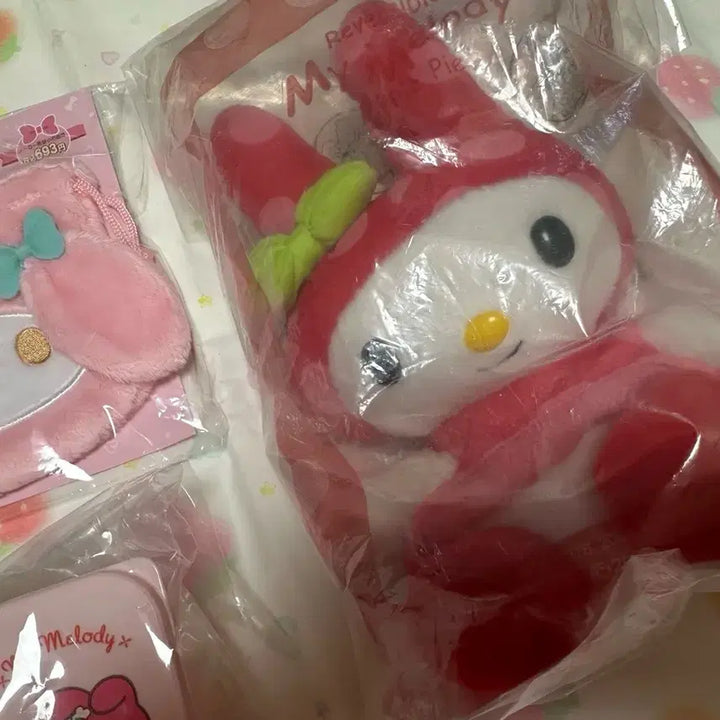 [BUNJANG] Sanrio My Melody &amp; Hello Kitty Lunch Box Set / 고전 핑크 마이멜로디 도시락 보관함 키티도시락 키티스트랩