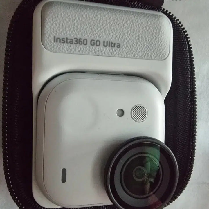 [BUNJANG] Insta360 GO Ultra Action Camera / Insta360 GO Ultra 액션캠