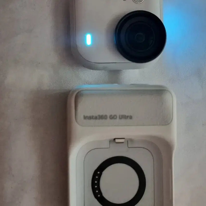 [BUNJANG] Insta360 GO Ultra Action Camera / Insta360 GO Ultra 액션캠