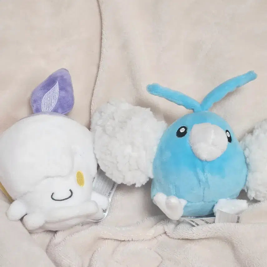 [BUNJANG] Pokemon Center Japan Official Litwick &amp; Fletchling Plush Set / 일본 포케센 포켓몬센터 정품 불켜미 파비코 인형