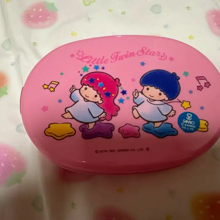 [BUNJANG] Classic Kiki &amp; Lala Storage Box &amp; Lunch Box Set / 고전 키키라라 보관함 도시락 키티도시락 키티스트랩 키티보관함