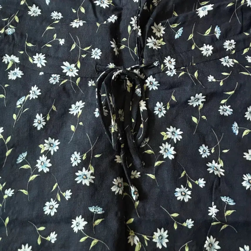 [BUNJANG] SPAO Navy Flower Dress S / [ 새상품 ] 스파오 네이비 플라워 원피스 S