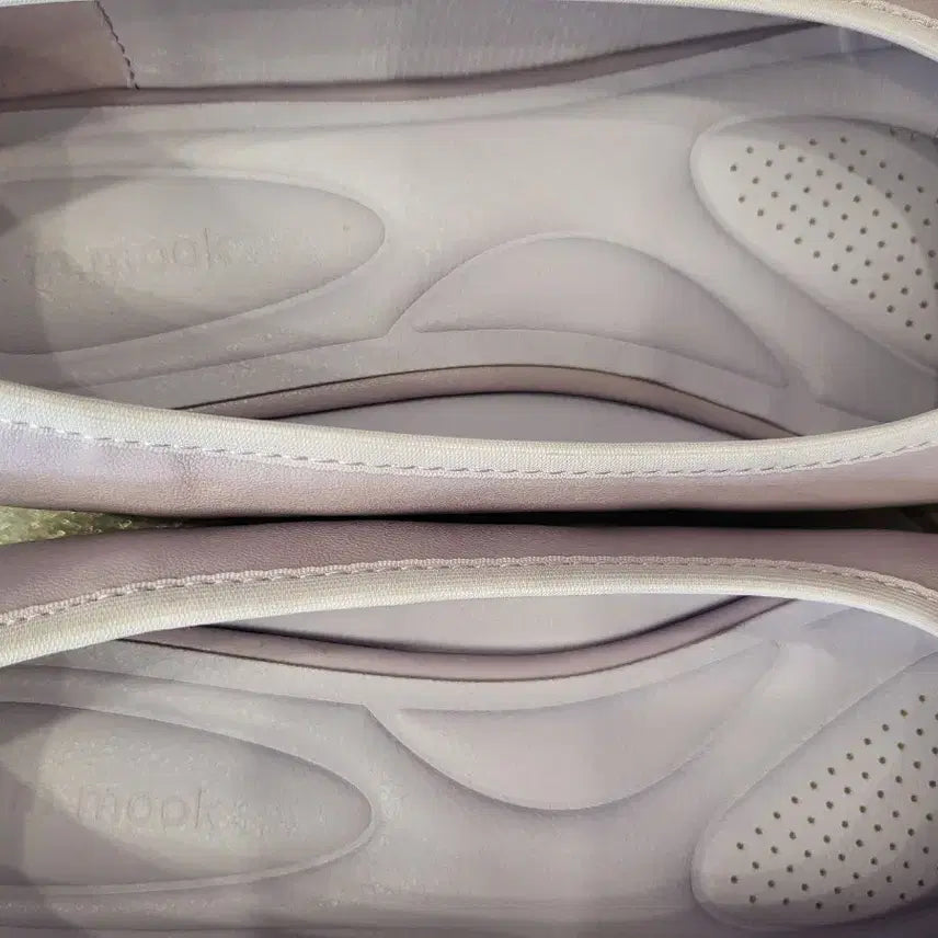 [BUNJANG] Mook Flat Shoes Lavender Ribbon Detail / 무크플렛슈즈