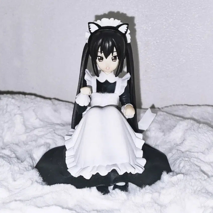 [BUNJANG] K-On! Azusa Nakano Classic Maid Figure (Sealed &amp; Unsealed) / 미개봉 외 케이온 아즈사 아즈냥 고전 메이드 피규어 미소녀
