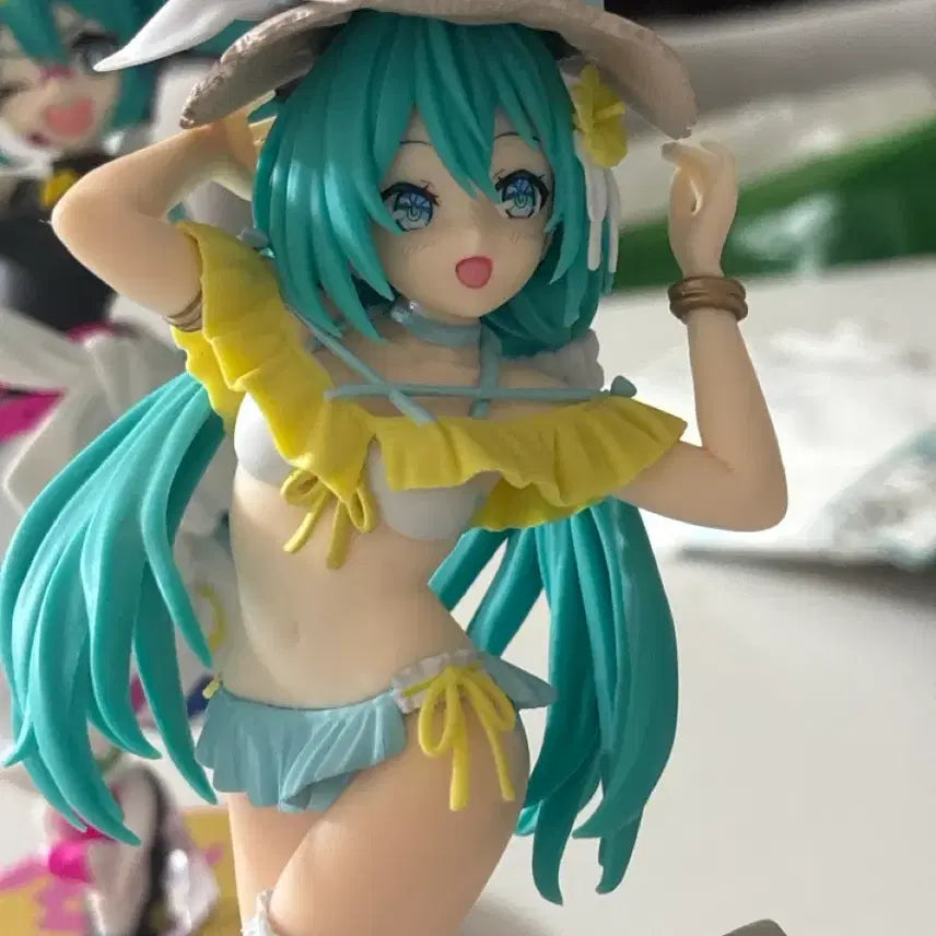 [BUNJANG] Sega Luminasta Hatsune Miku Conceptual Figure / 상자X 세가 루미나스타 컨셉추얼 하츠네미쿠 피규어 양도