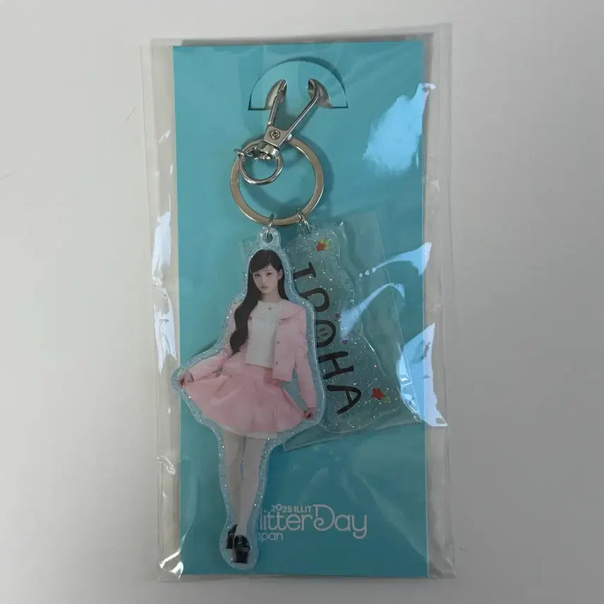 [BUNJANG] ILLIT IROHA Glitter Day Keyring Acrylic Japan Lucky Draw Photocard / 아일릿 이로하 글리터데이 키링 아크릴 일본 재팬 양도 포카