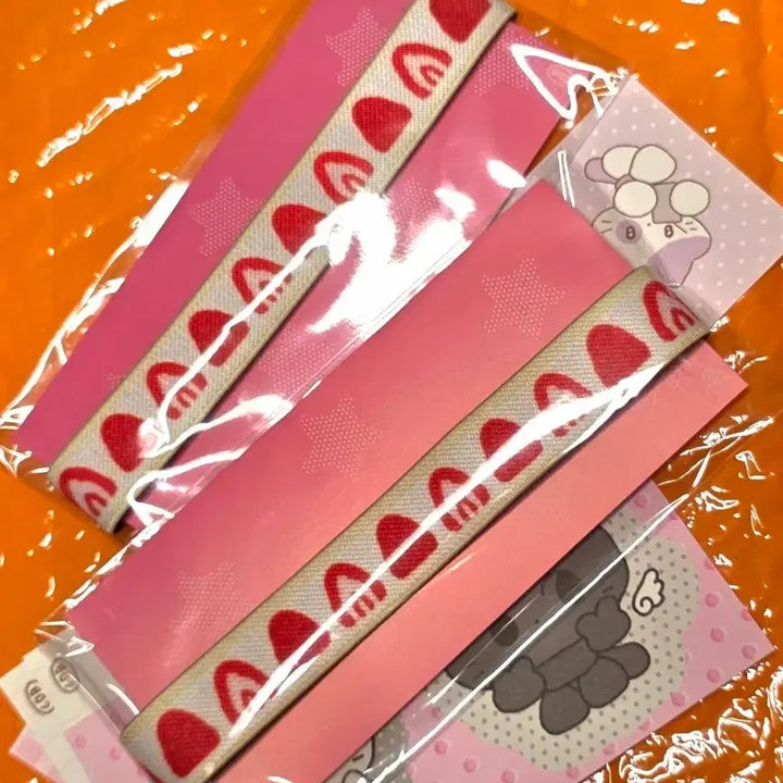 [BUNJANG] Goyangidabang Double-Sided Strawberry Cream Book Band Set / 고양이다방 양면 북밴드 딸기생크림 2개 일괄