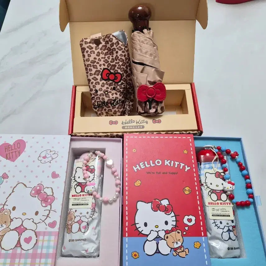 [BUNJANG] Sanrio Hello Kitty Umbrella/Parasol (3 Designs) / 정품) 산리오 헬로키티 우산 양산 새제품 (3가지 디자인)