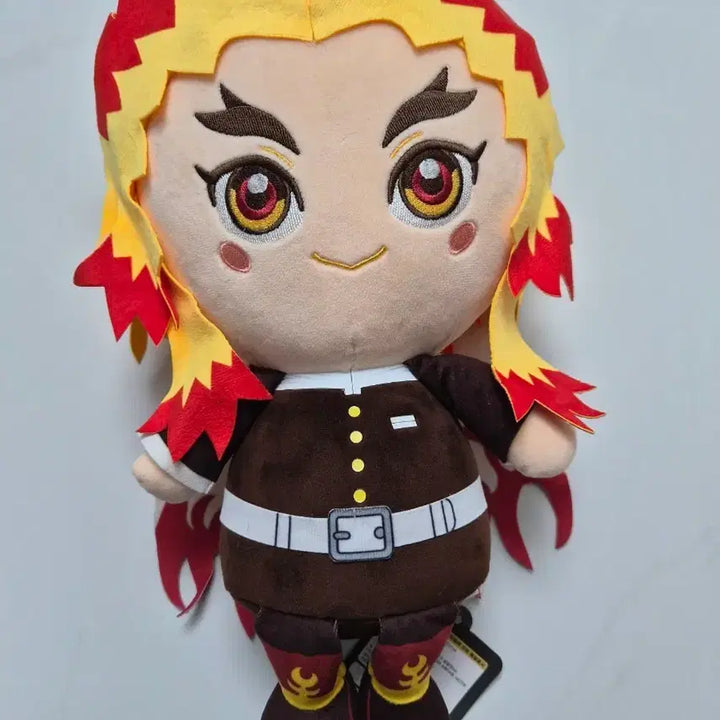 [BUNJANG] Demon Slayer Kyojuro Rengoku Plush Doll 27cm / 정품) 귀멸의칼날 렌고쿠 쿄쥬로 봉제인형 27cm 새제품