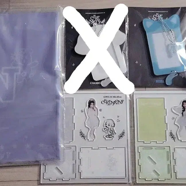 [BUNJANG] QWER Ceremony Pop-Up MD Photocard Holder Acrylic Stand Polaroid Deco Set / QWER 세레모니팝업 MD