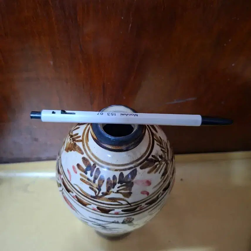 [BUNJANG] Jaju Ware Vase with Bird and Flower Motif / 화조문 자주요 매병