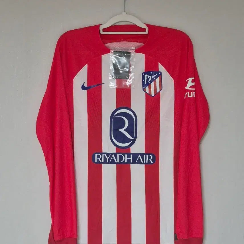[BUNJANG] Atletico Madrid 23-24 Home Kit Long Sleeve (M) / [긴팔 택채 지급용] 23-24 아틀레티코 마드리드 홈 킷