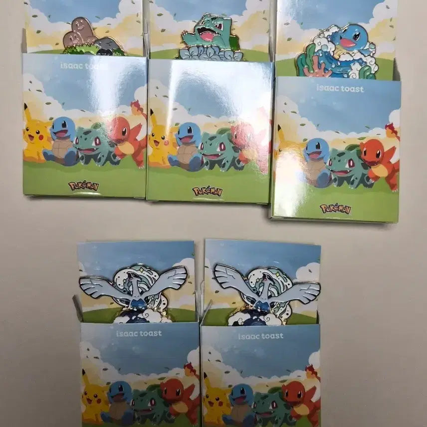 [BUNJANG] Pokemon TCG x Isaac Toast Metal Badge (Lugia, Dugtrio) / 포켓몬스터x이삭토스트 메탈배지(루기아, 닥트리오)