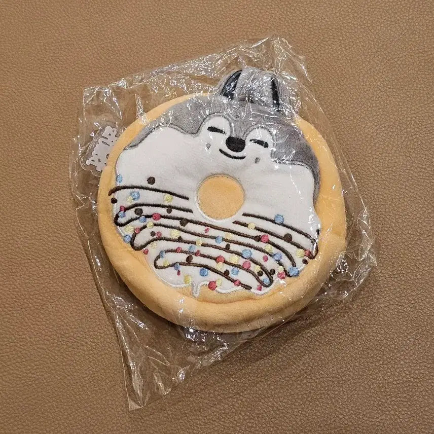 [BUNJANG] Stray Kids Bang Chan Wolfchan Donut Pouch Japan MD (Sealed) / 스트레이키즈 스키즈 스키주 방찬 울프찬 도넛 파우치 일본 MD 미개봉