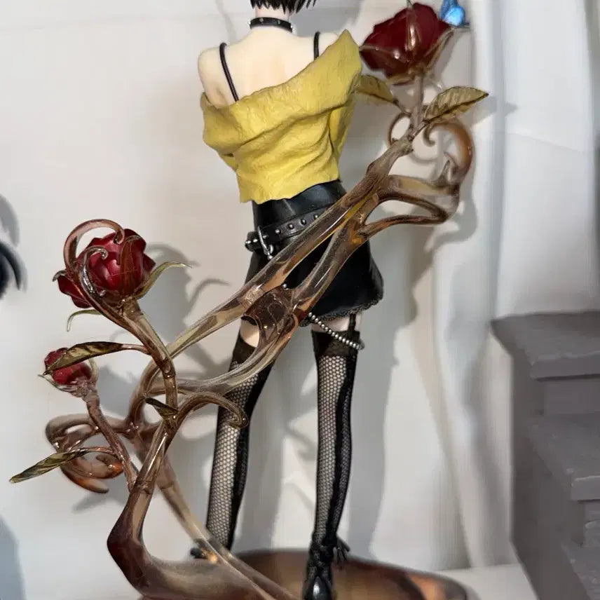 [BUNJANG] Yazawa Ai NANA Osaki Nana Figure / 야자와아이 NANA 오사키 나나 피규어 (급처)
