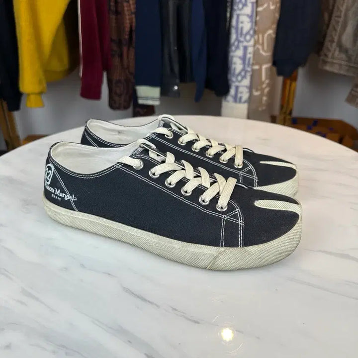 [SOLD OUT] (41) 마르지엘라 타비 슈즈 캔버스
