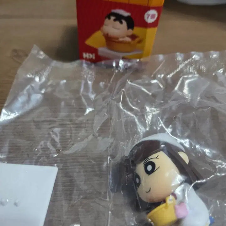 [BUNJANG] Crayon Shin-chan Ramen Stopper (Nohara Shinnosuke, Nohara Himawari, Kazama Kun, Nene) / 짱구 라면스토퍼 판매(유리, 수지, 철수, 훈이)