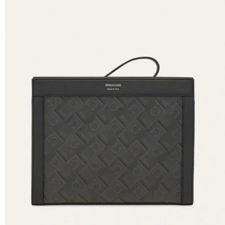 [BUNJANG] Salvatore Ferragamo Logo Pattern Leather Clutch Bag / 페라가모 클러치