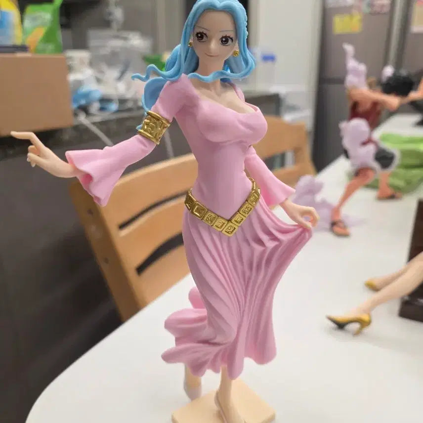 [BUNJANG] One Piece Nefertari Vivi G&amp;G Figure (Box Included) / 원피스) G&amp;G 네펠타리 비비 박스O