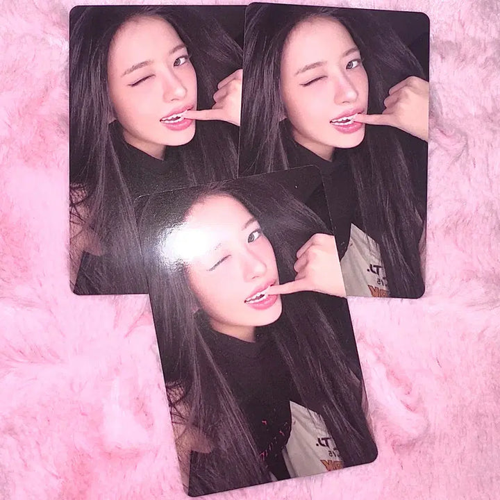 [BUNJANG] IVE An Yu Jin Revive+ US Lucky Draw Photocard / 아이브 리바이브 revive+ 미국 us 한정반 특전 안유진 포카 양도