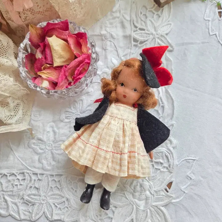 [BUNJANG] Vintage Nancy &amp; Storybook Doll Checkered Pattern / 빈티지 체크무늬 낸시 인형