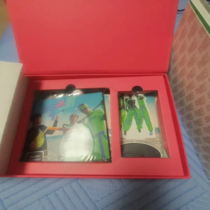 [BUNJANG] Hangout with Yoo (Ssap-sri Package) Album / 놀면뭐하니?싹스리패키지 앨범